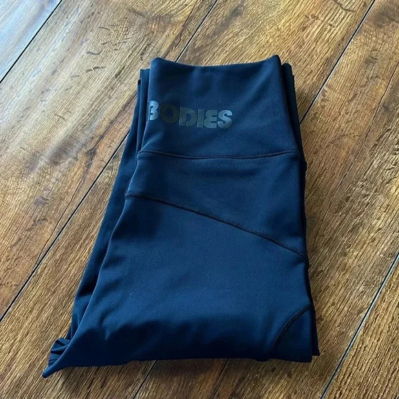 BETTER BODIES Pants - Better Bodies High Rise leggings​